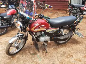 TVS Apache 160 4V 2019 Orange