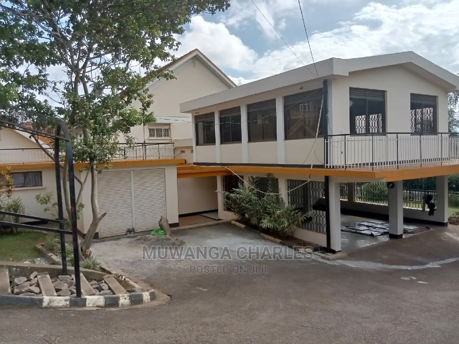 4bdrm Duplex in Fs Properties Ltd, Central Division for Rent
