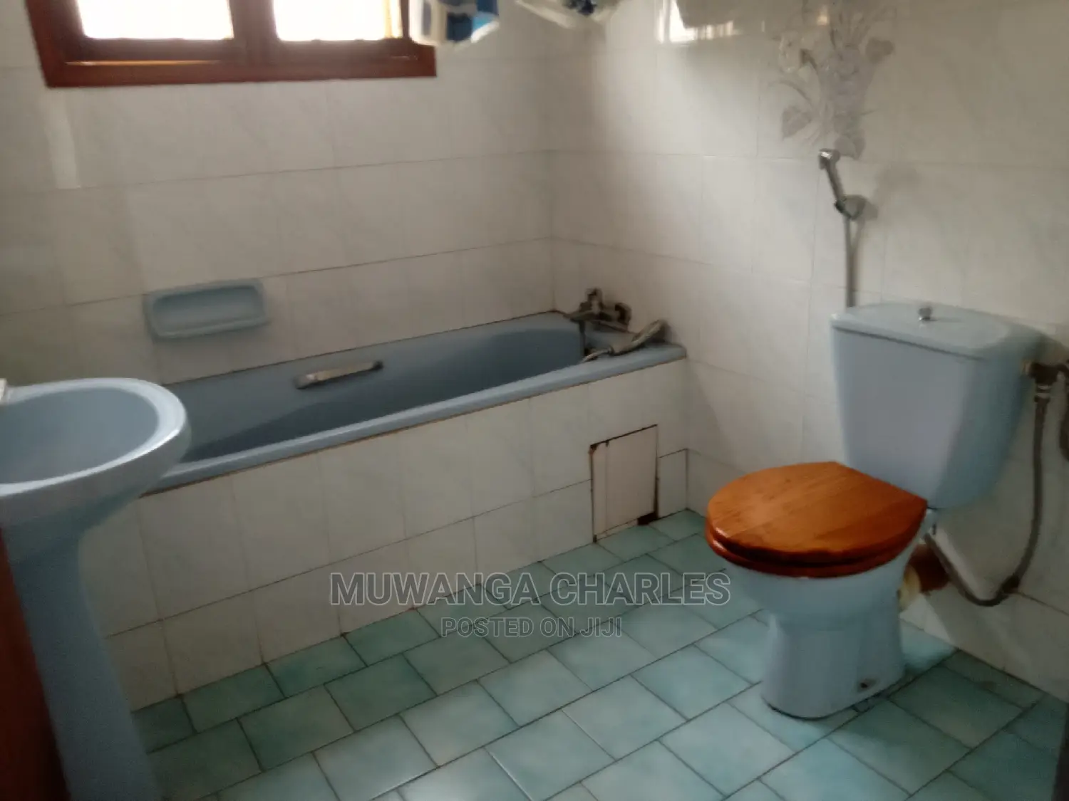 4bdrm Duplex in Fs Properties Ltd, Central Division for Rent