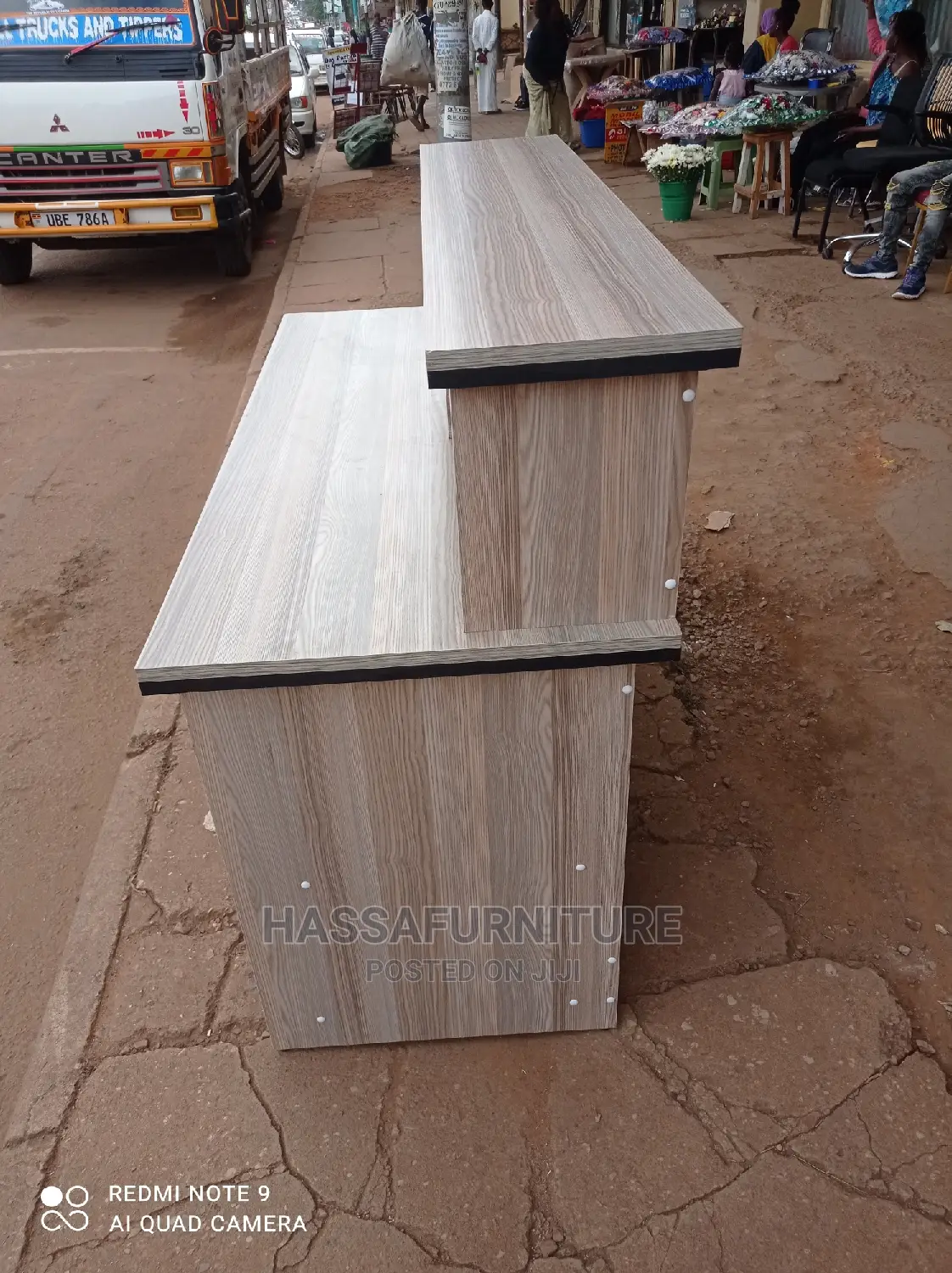 Receptionist Desk Size 120cm Brand New
