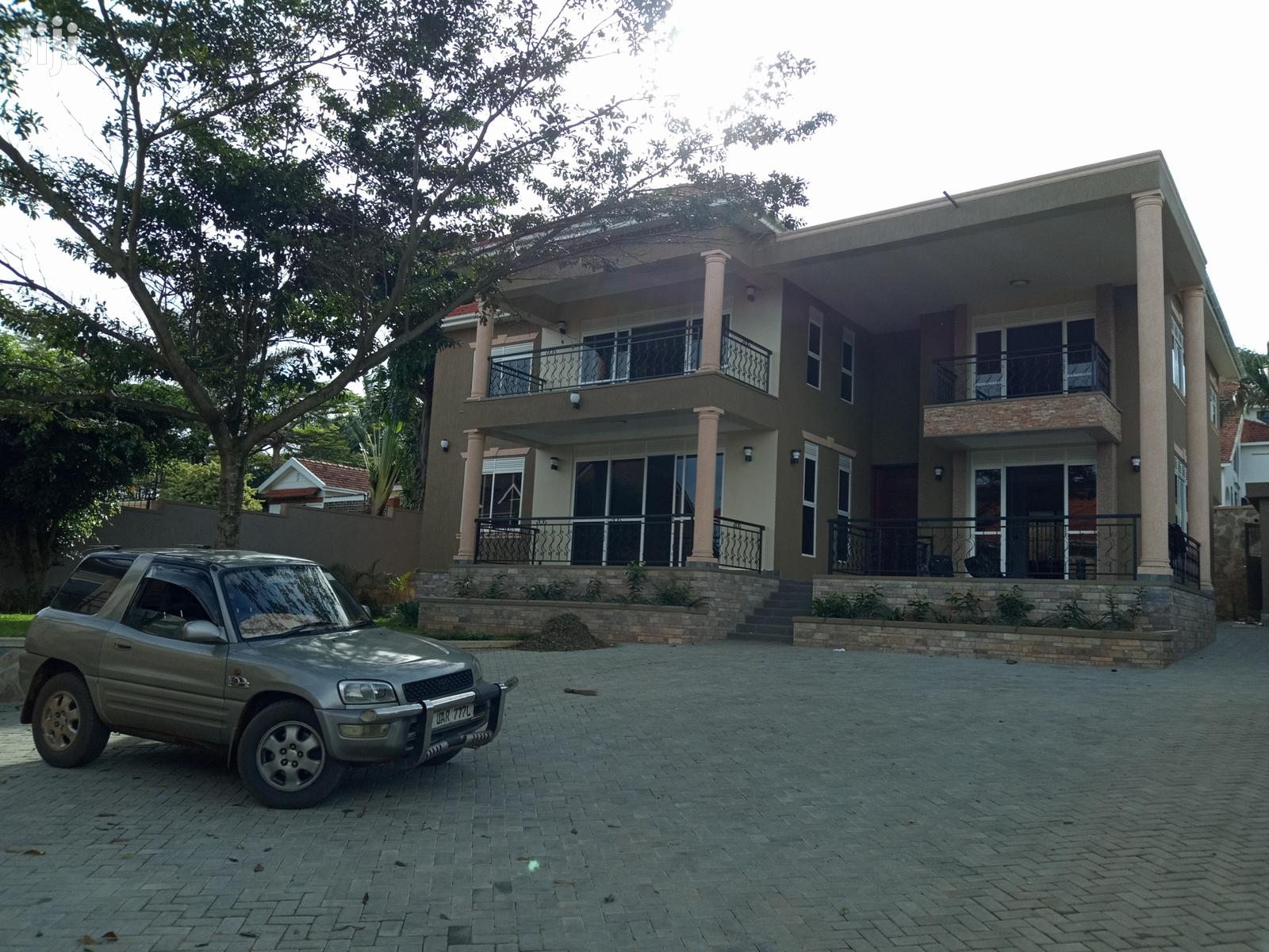 Munyonyo Lake View Mansion on Sell