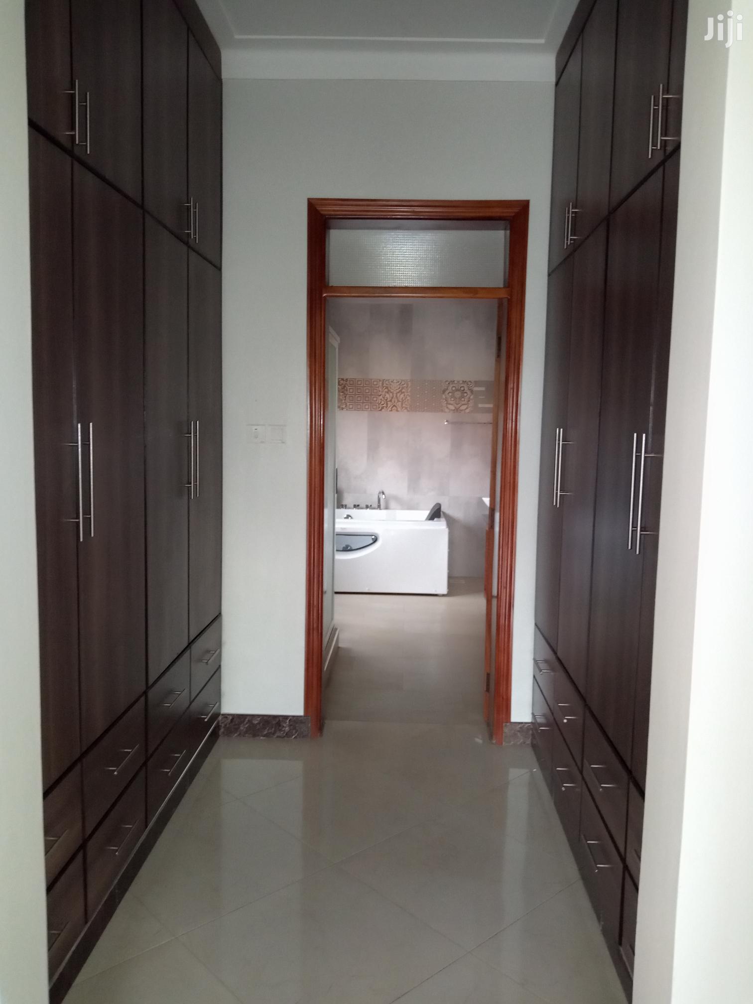 Bunga Classy Mansion on Sell