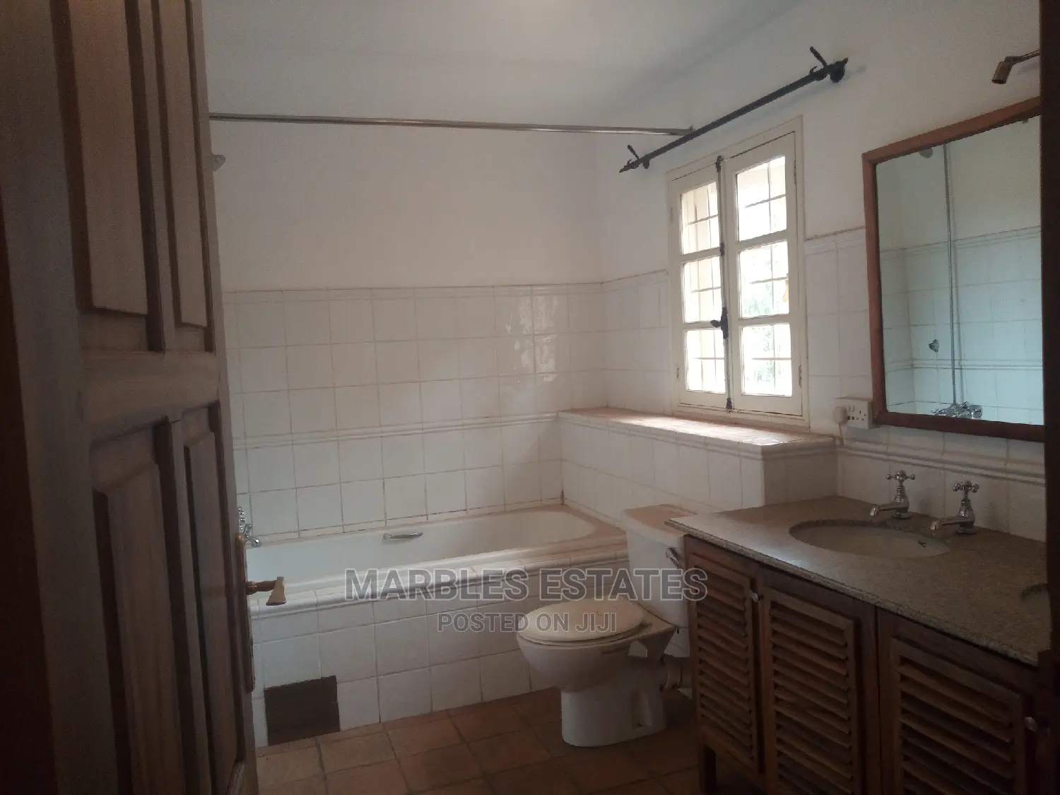 5bdrm House in Bugolobi, Central Division for Sale