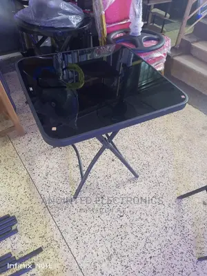 Foldable Glass Table's