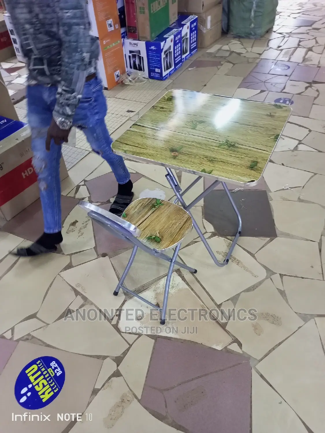 Foldable Reading Table