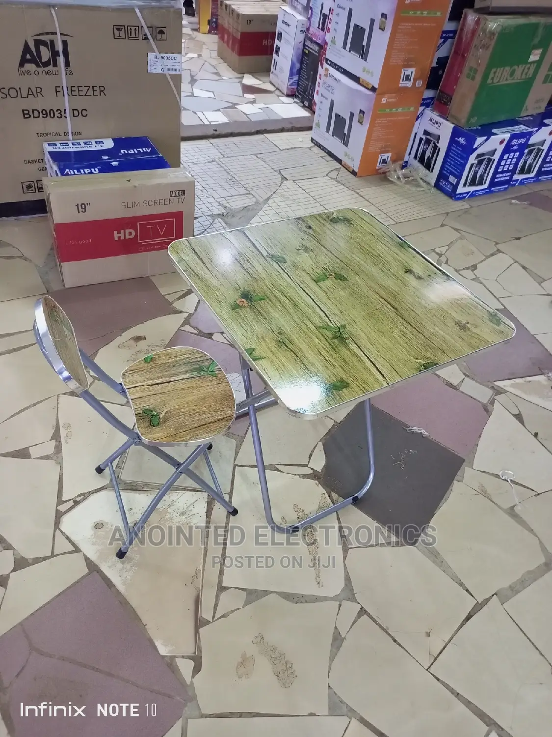 Foldable Reading Table