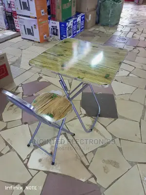 Foldable Reading Table