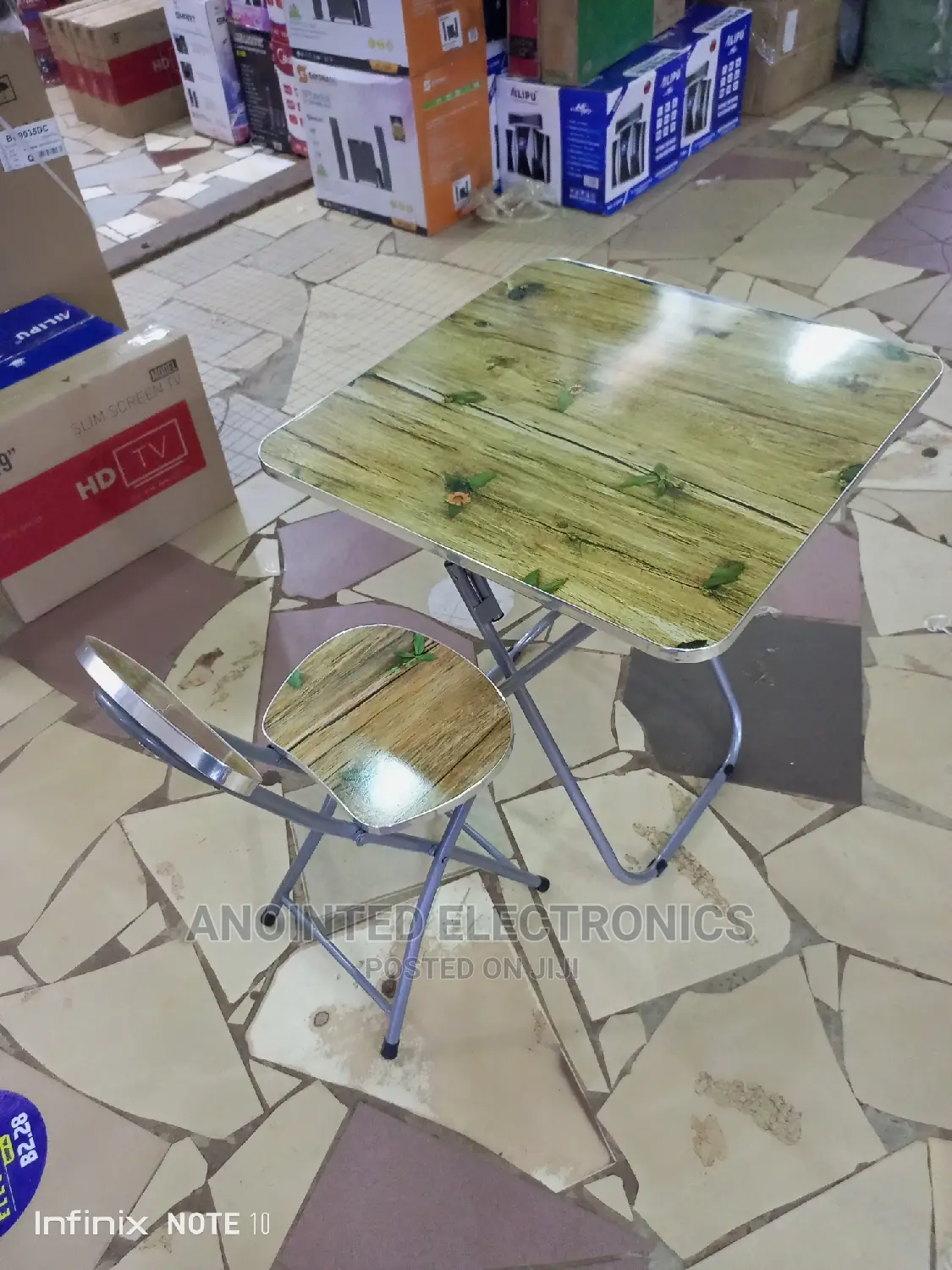 Foldable Reading Table