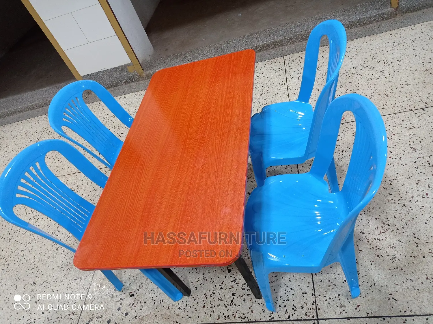 4seaters Wooden Restaurant Set