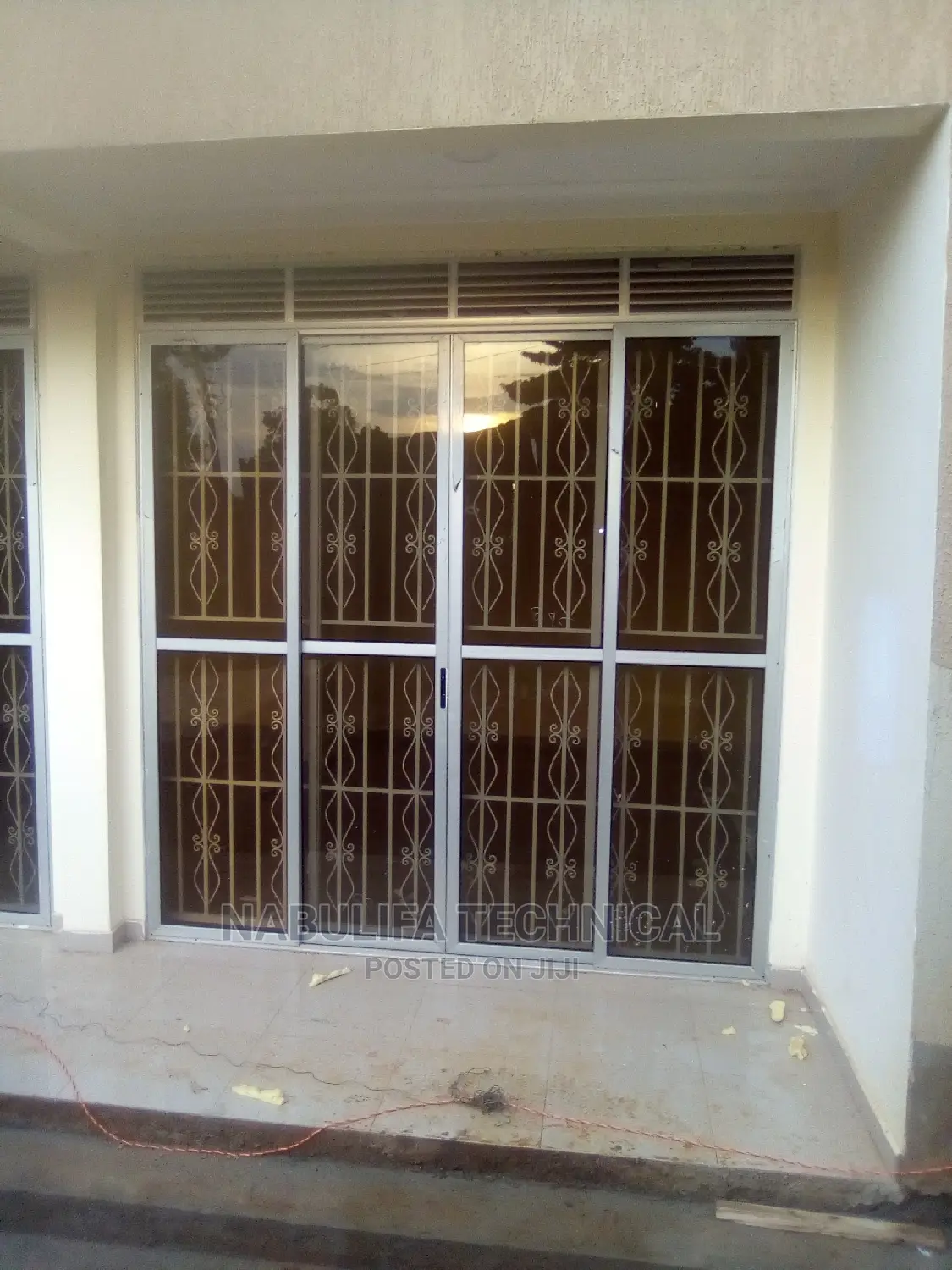 Aluminum Sliding Doors Available at Affordable Prices
