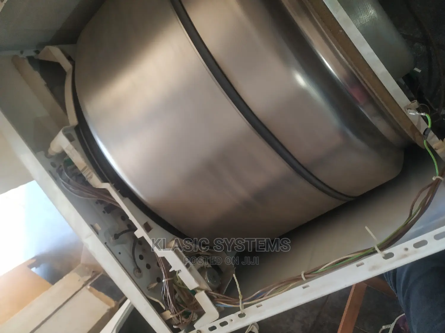 Professional in Dryer Repair