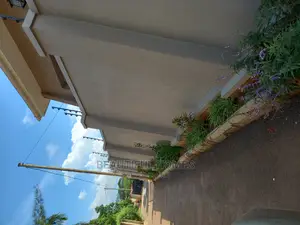 Furnished 4bdrm House in Kira for Sale