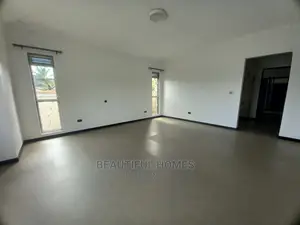 Furnished 4bdrm Mansion in Kira Rich for Sale