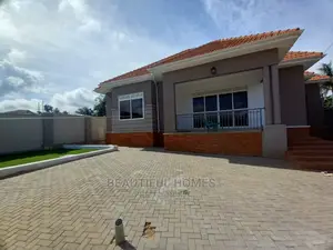 Furnished 4bdrm Mansion in Kira Modern for Sale