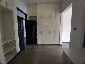 Furnished 4bdrm Mansion in Kira Modern for Sale