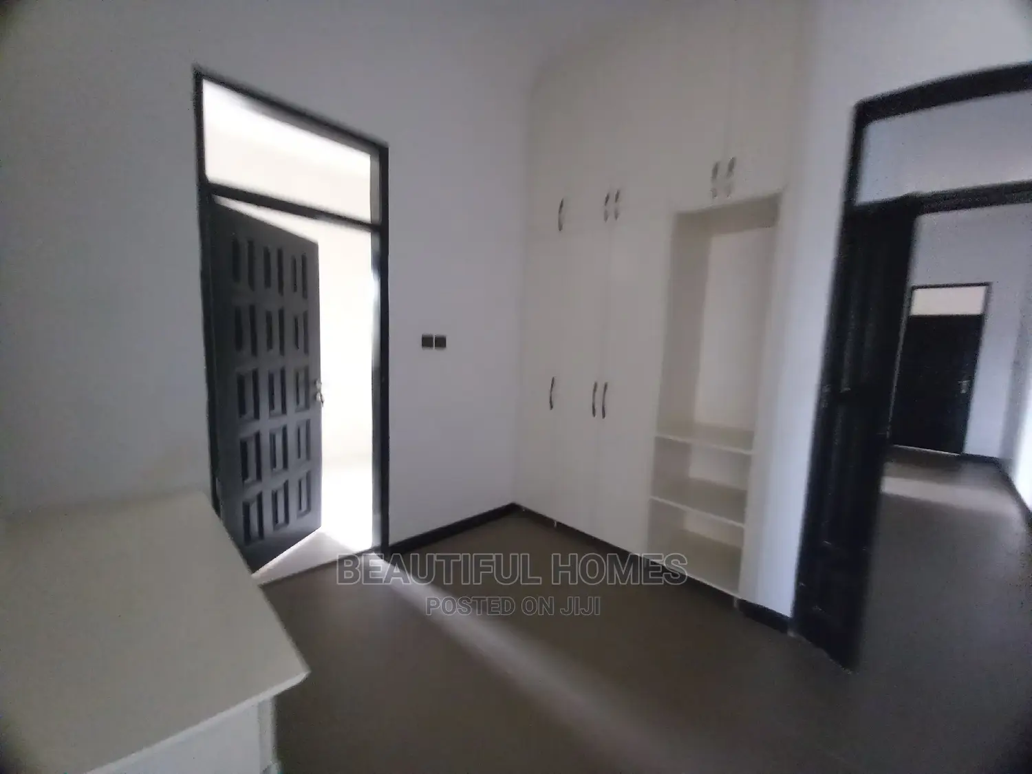 Furnished 4bdrm Bungalow in Kira for Sale