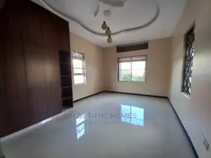 Furnished 4bdrm House in Kira Ministers for Sale