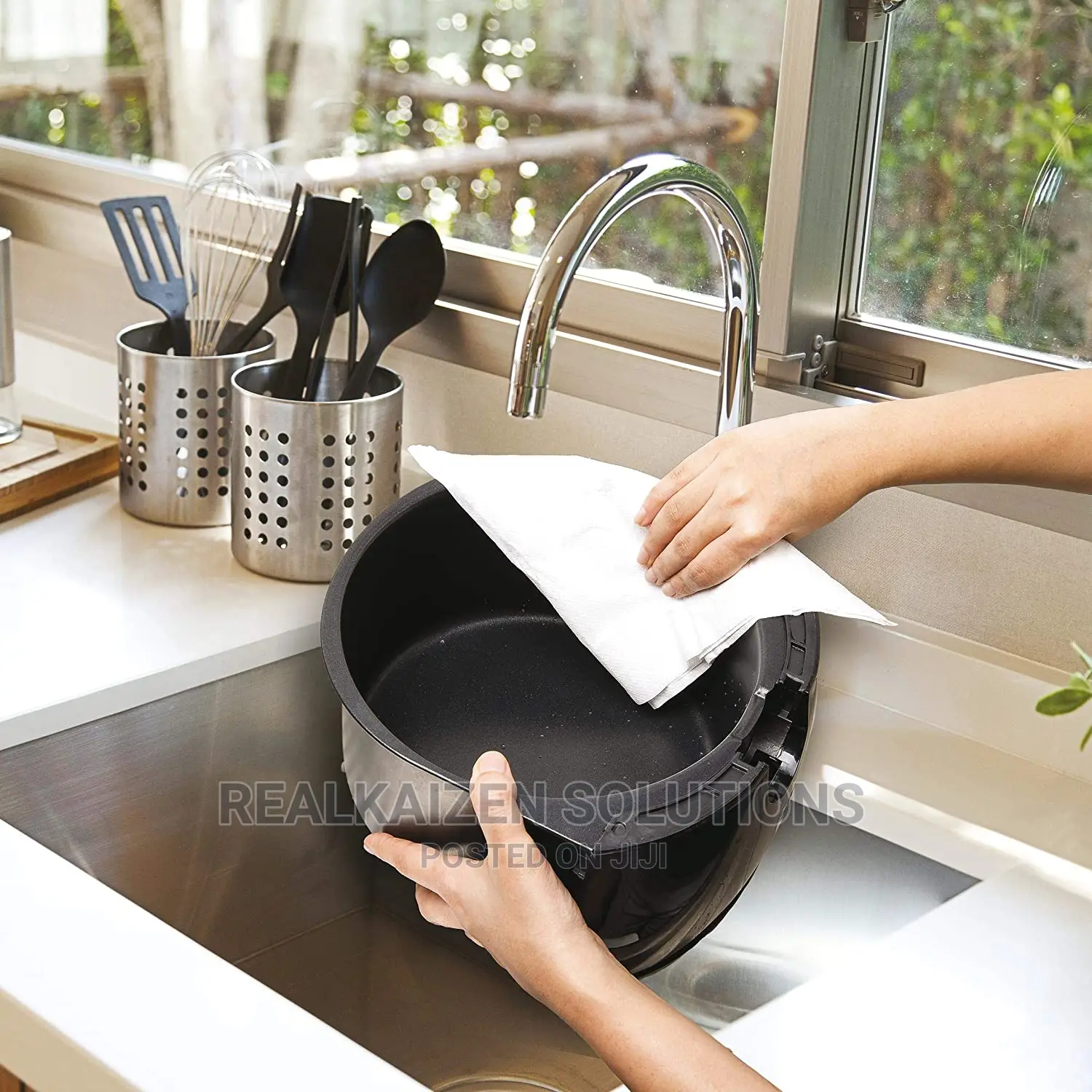 Black +Decker 2.5L Aerofry Air Fryer 1500W