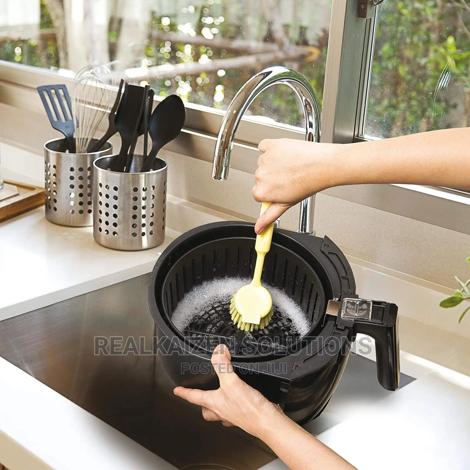 Black +Decker 2.5L Aerofry Air Fryer 1500W