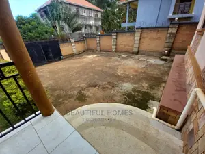 Furnished 4bdrm House in Kira Good Area for Sale