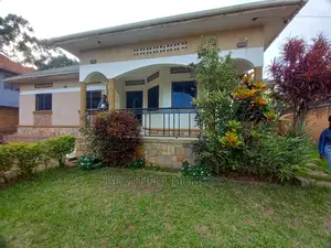 Furnished 4bdrm Bungalow in Kira Organised Lane for Sale