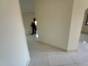 Furnished 4bdrm Bungalow in Kira Organised Lane for Sale