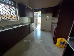 Furnished 4bdrm Bungalow in Kira Best Estate for Sale