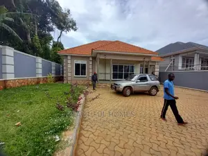 Furnished 4bdrm House in Kira for Sale