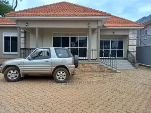 Furnished 4bdrm House in Kira for Sale