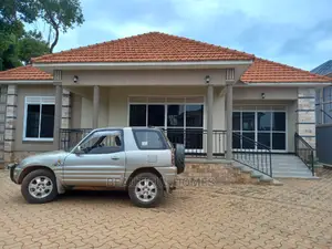 Furnished 4bdrm Bungalow in Kira Corporate for Sale