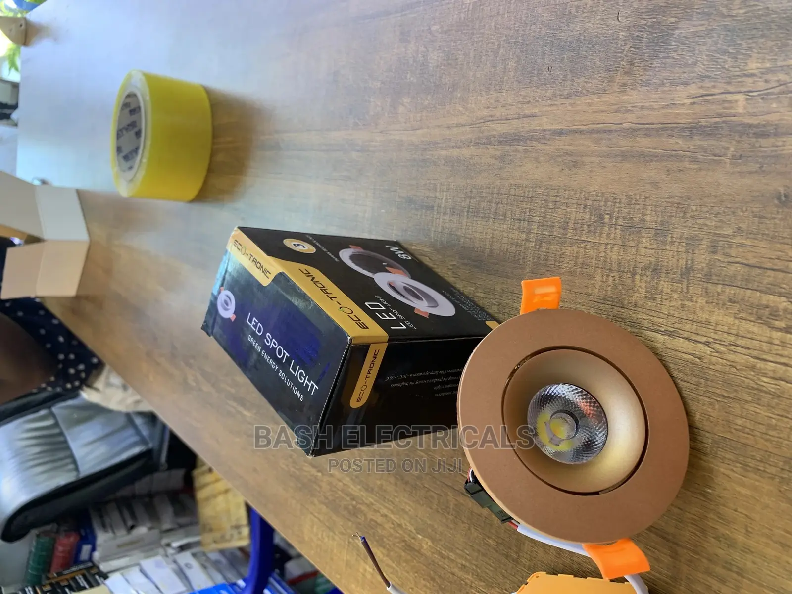 Eco Tronic Spotlight