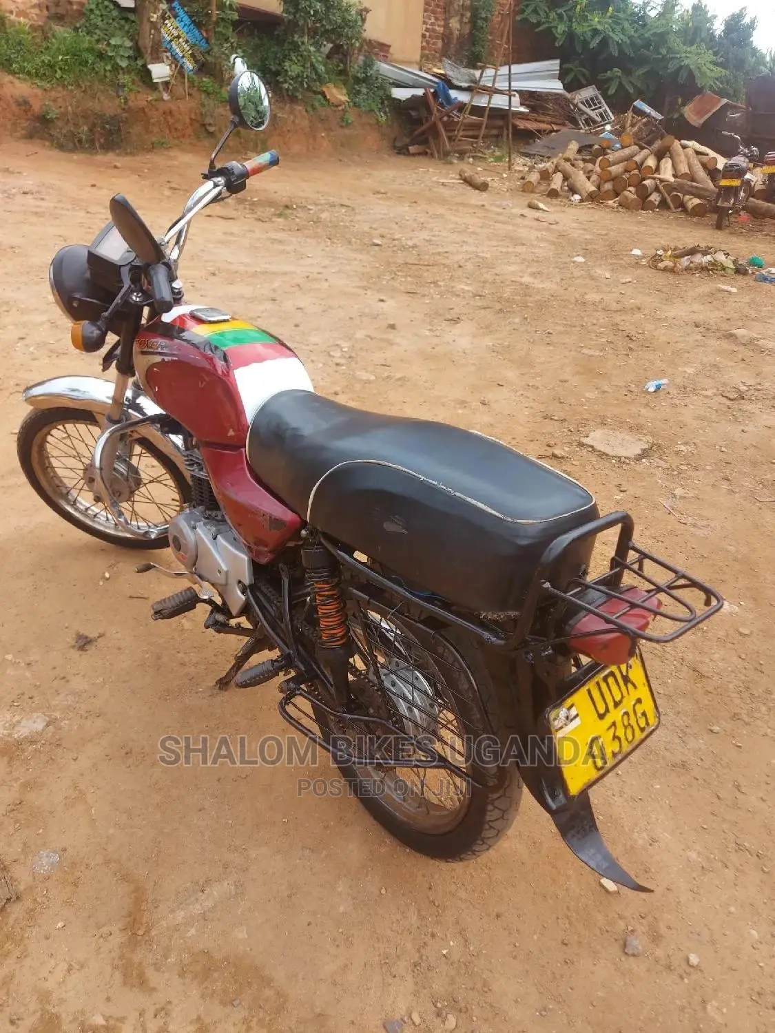 Bajaj Boxer 100 2010 Purple