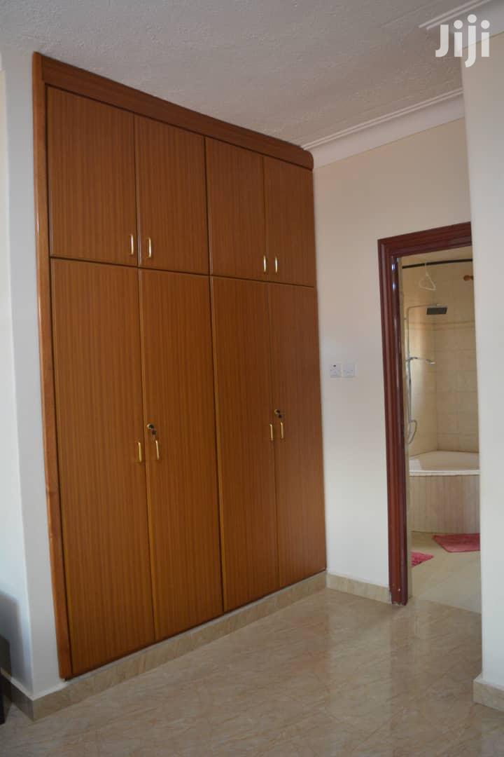 Furnished 3bdrm House in Kabowa, Makindye for Rent