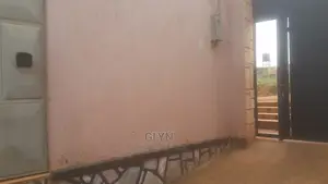 5 Units and Shop for Sale in Najera