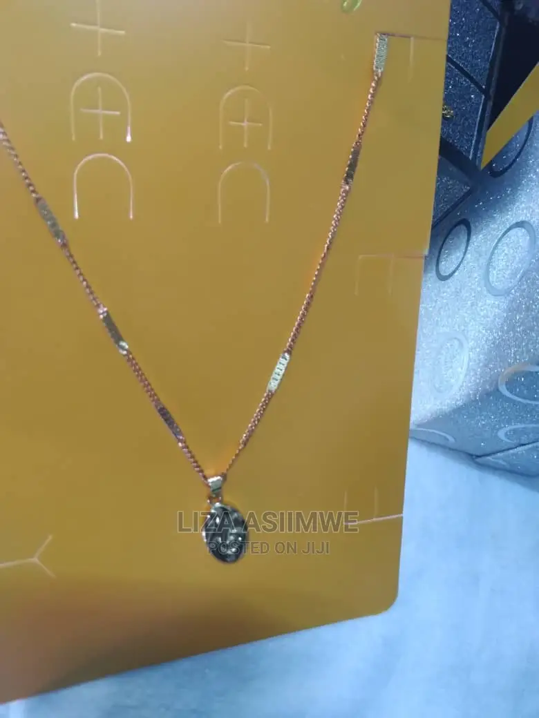 Simple Lady Necklaces Available