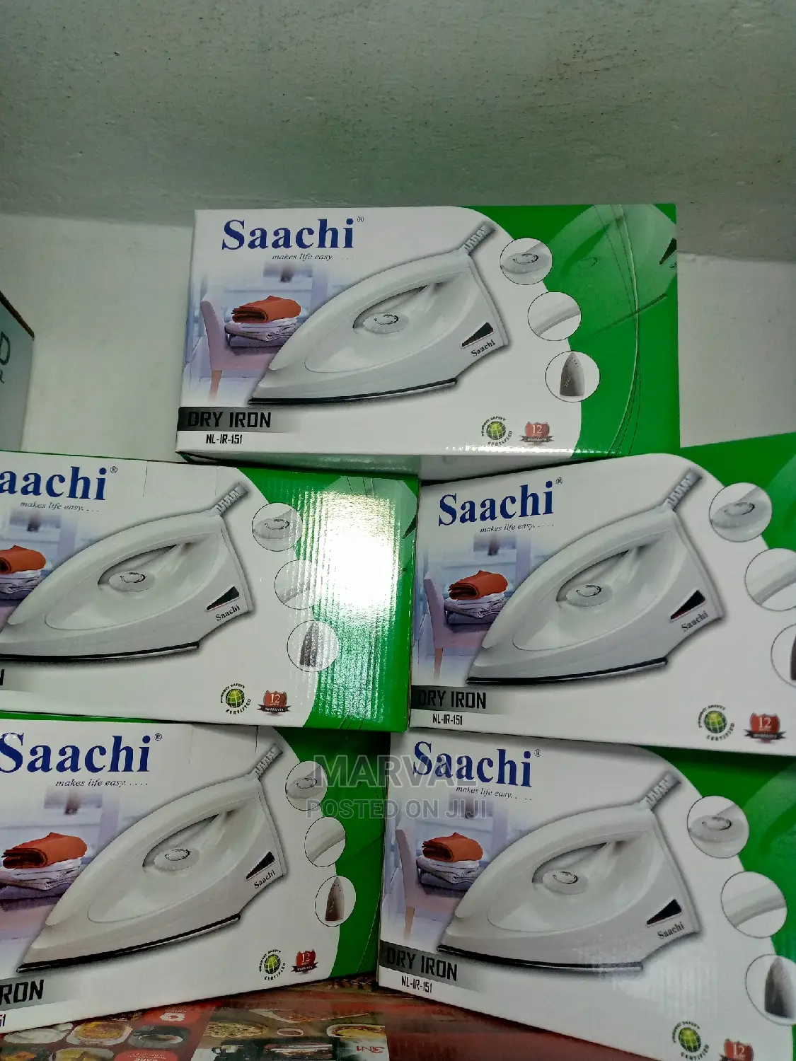 Saachi Dry Iron
