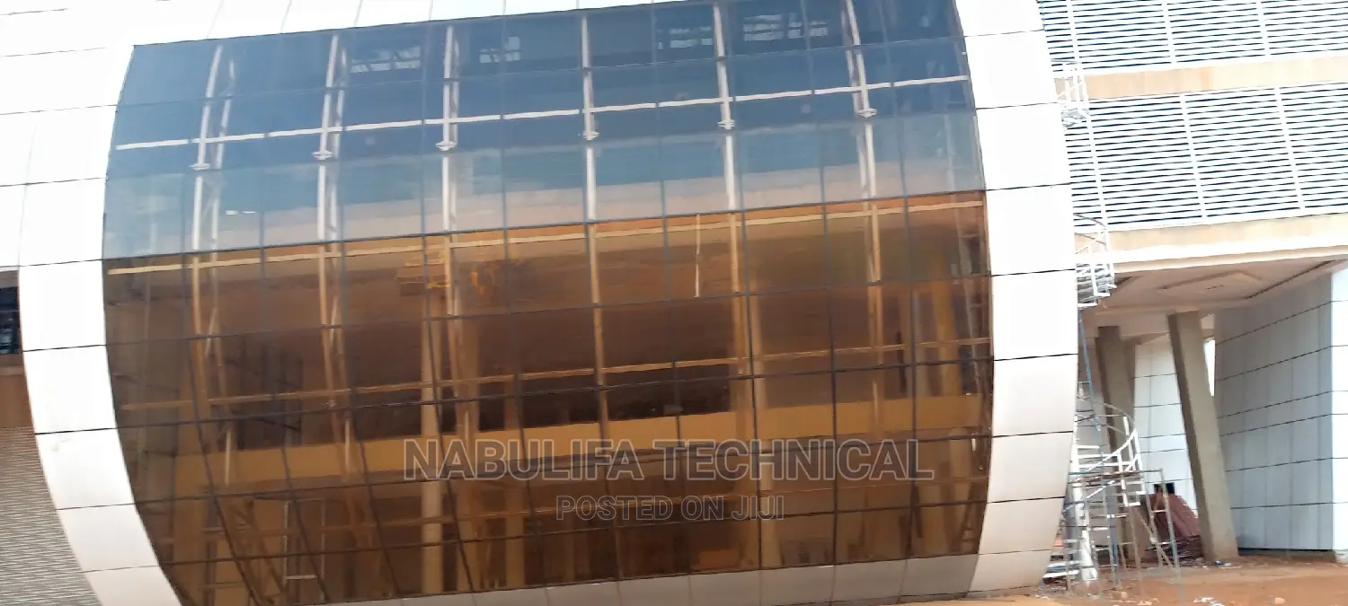 Glass and Aluminum Curtain Wall Available Now