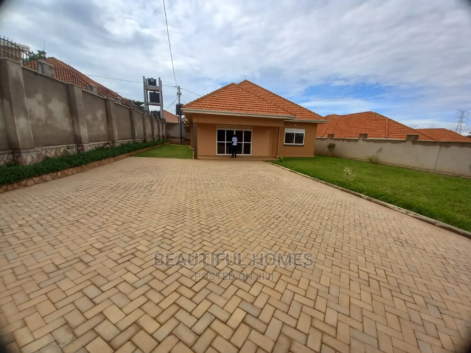 Furnished 4bdrm House in Kira, Central Division for Sale