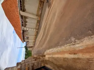 Furnished 4bdrm Maisonette in Kira for Sale