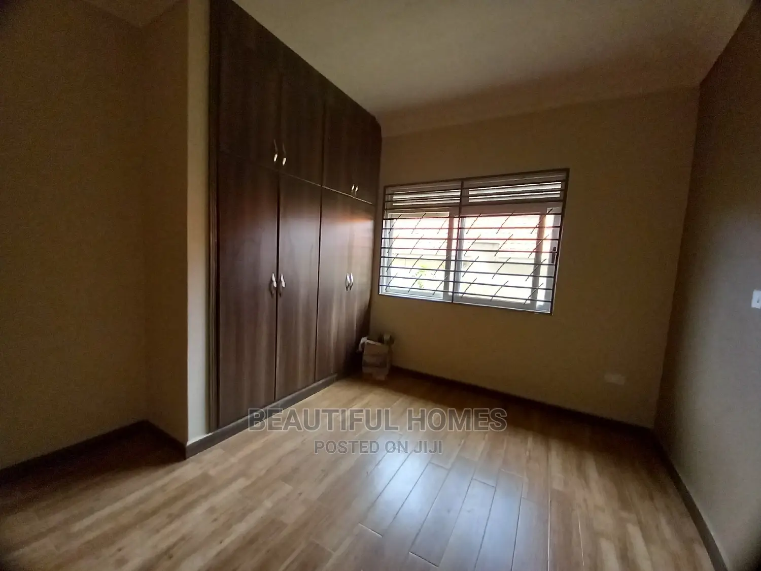 Furnished 4bdrm Bungalow in Kira Big Bungaloos for Sale