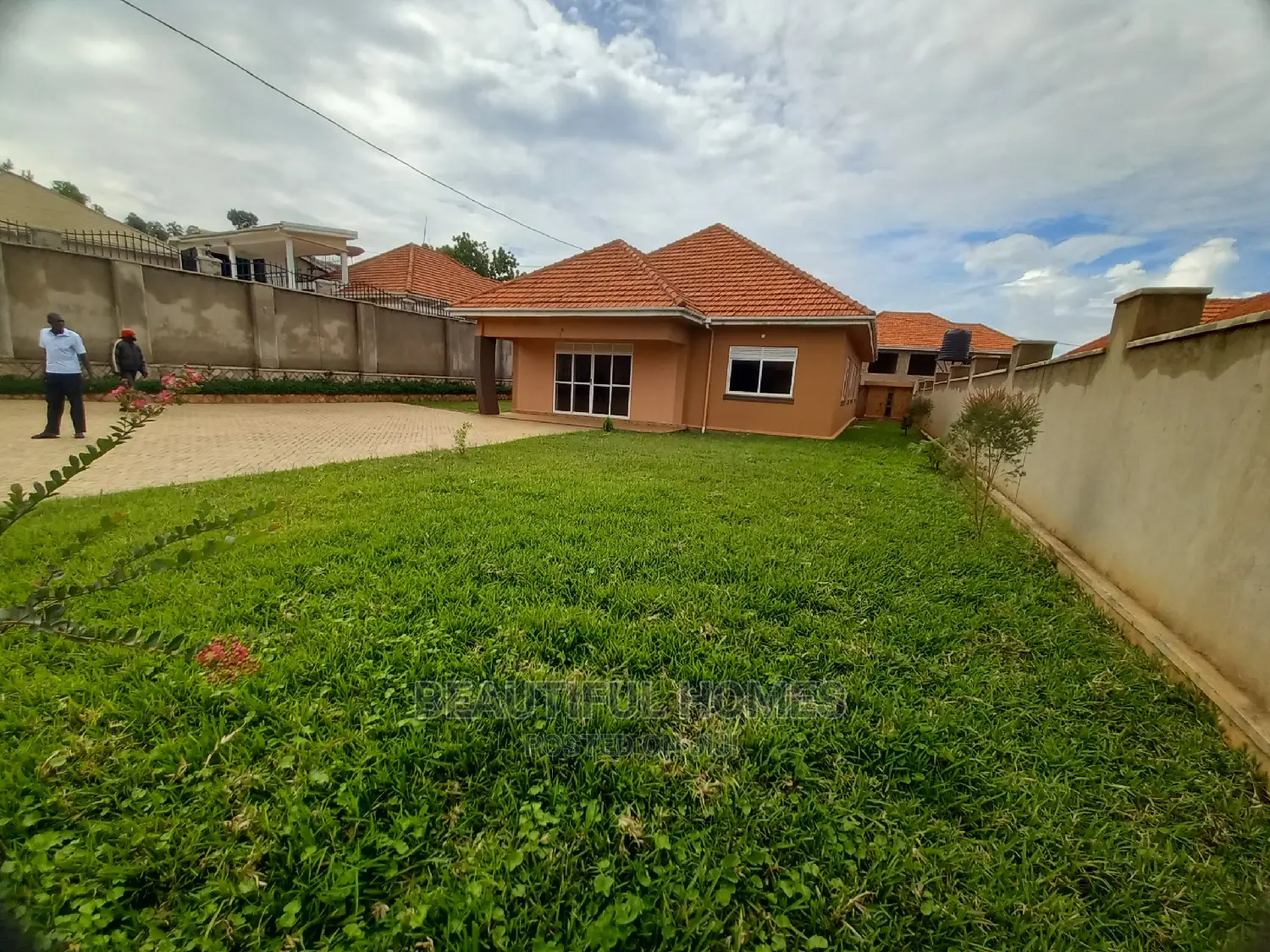 Furnished 4bdrm House in Kira Mulawa for Sale