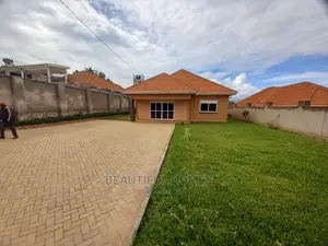 Furnished 4bdrm Bungalow in Kira Organised for Sale
