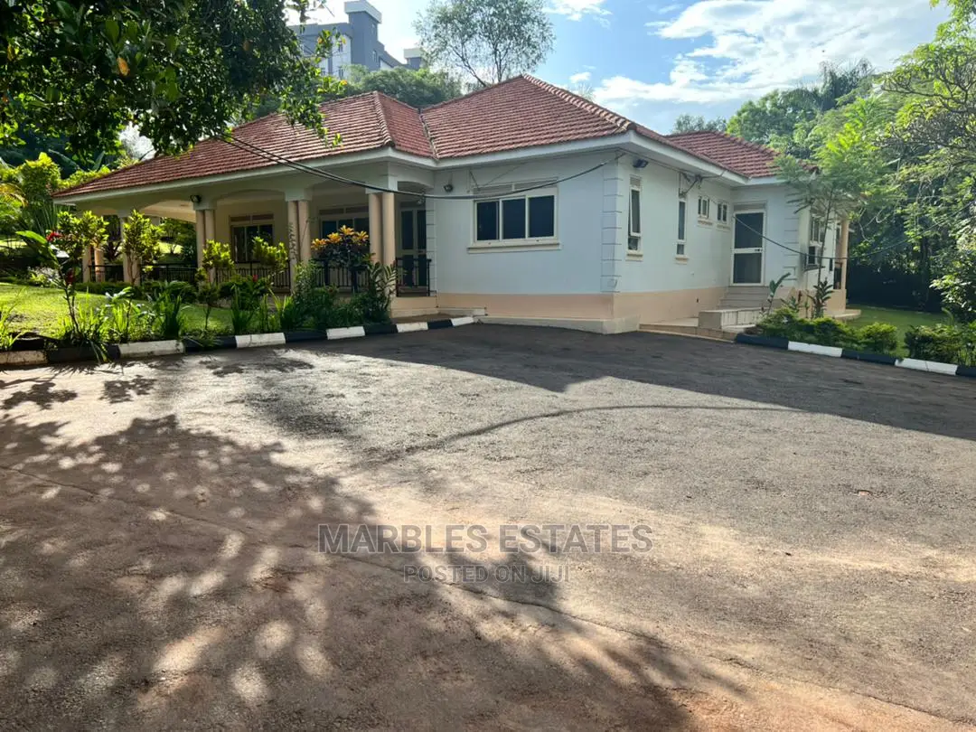 8bdrm House in Kololo, Central Division for Rent