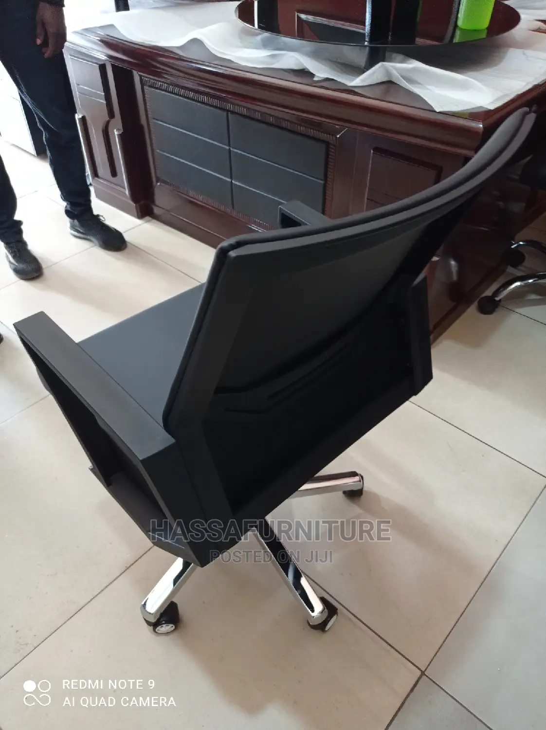 Leather Simple Office Chair Short Back