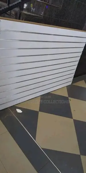 Accessories Display Board Full
