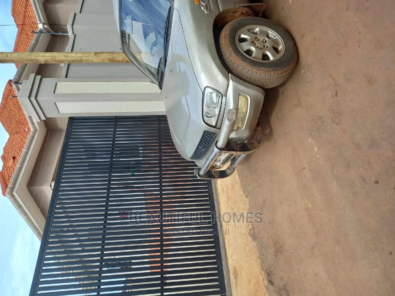 Furnished 4bdrm House in Kira Heights for Sale