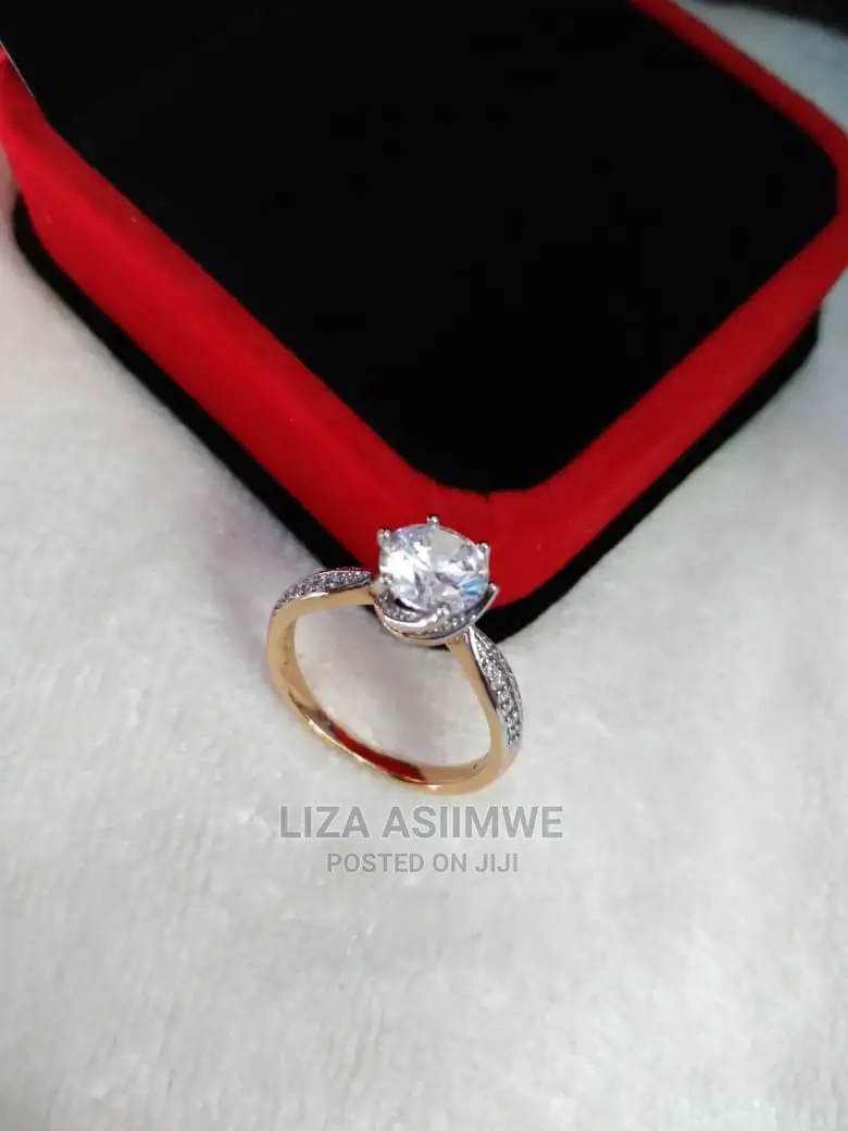 Quality Engagement Rings Available With the Ring Box