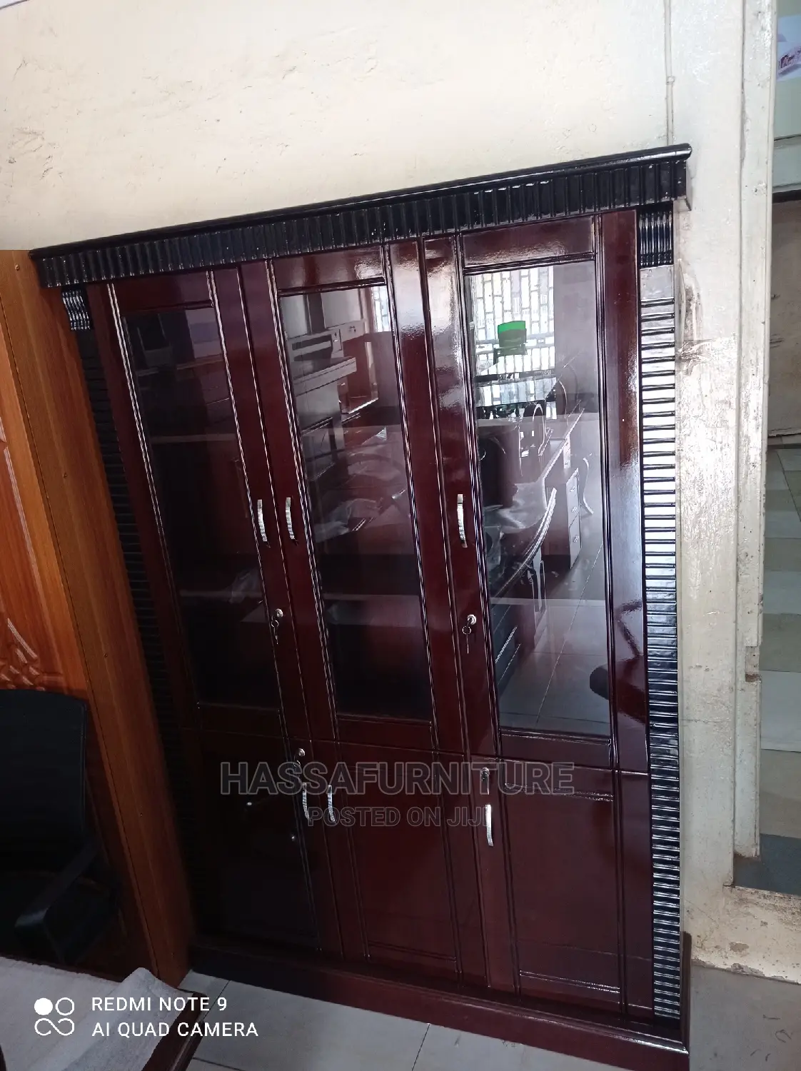 Malaysian Cupboard 3doors