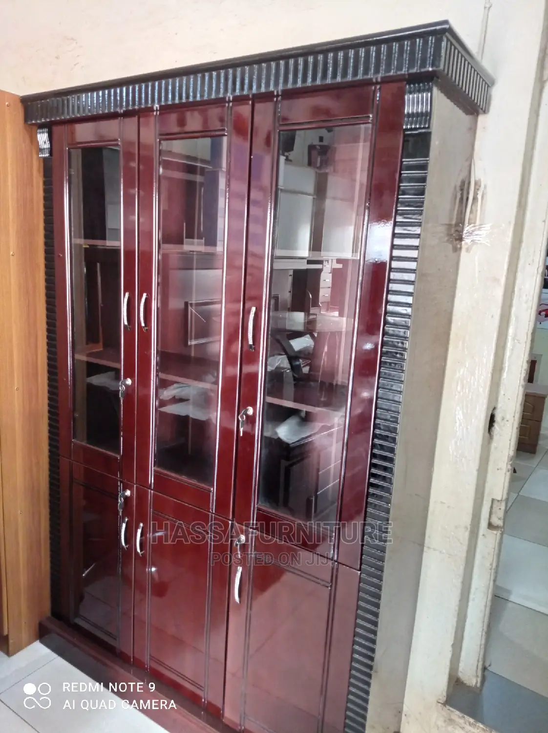 Malaysian Cupboard 3doors