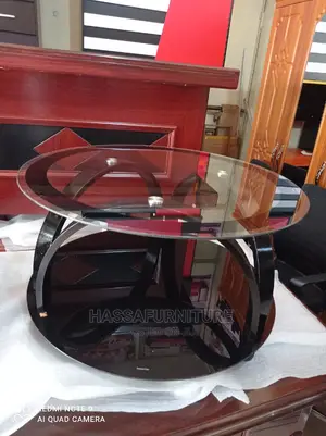 Glass Center Table for Home Use